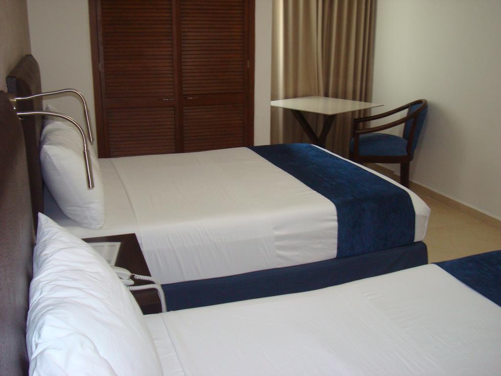 Hotel Ruiz Milan Веракрус Экстерьер фото